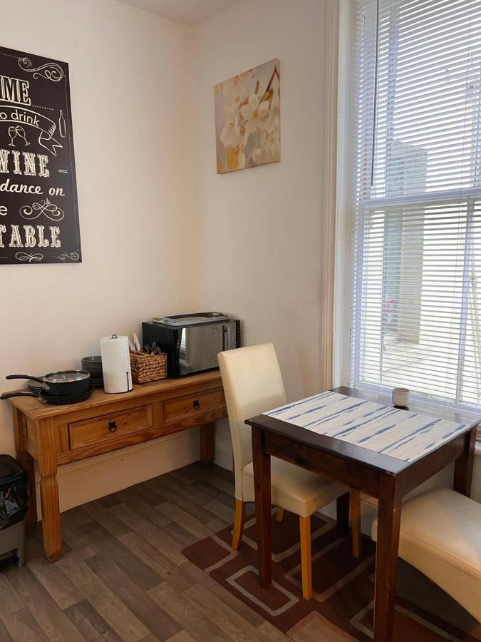 Lovely - 1 Bedroom Flat In Hastings Town Centre Zewnętrze zdjęcie